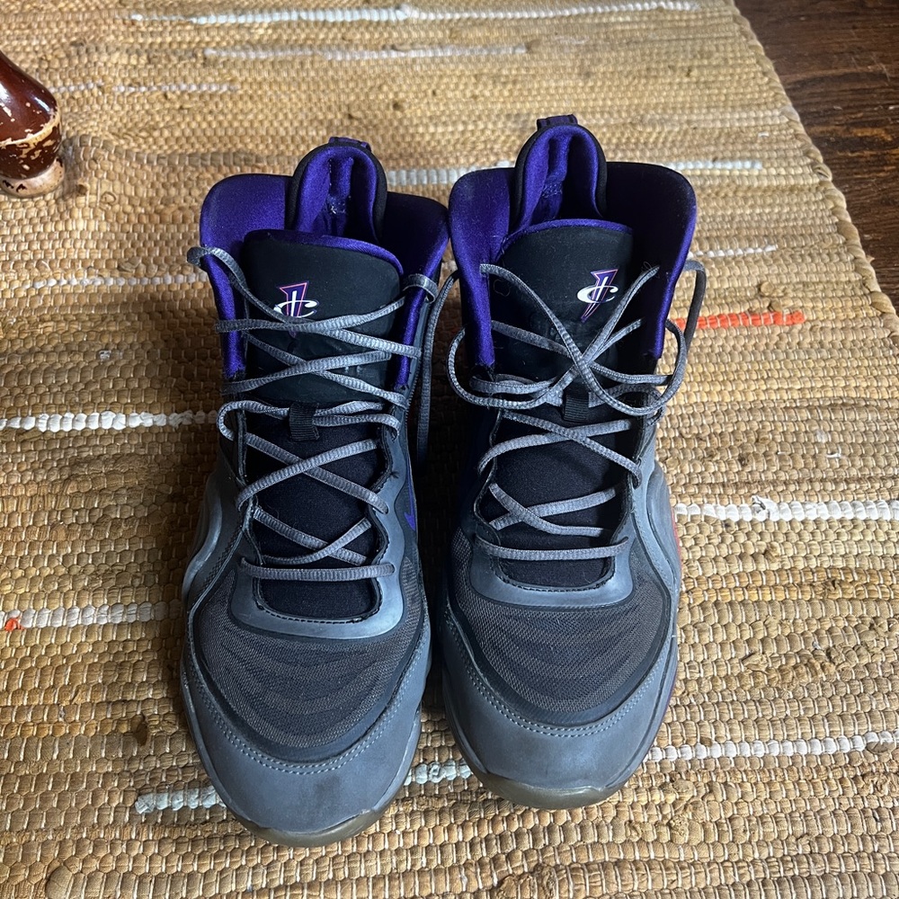 Air Penny 5 ‘Phoenix’ Men’s Size 8.5 Pre- Owned No Box